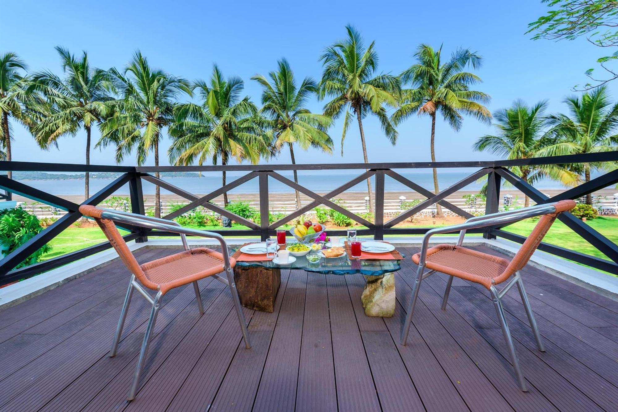 Saffronstays Sea La Vie Danda Exteriér fotografie